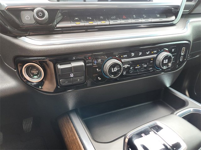 Used 2023 Chevrolet Silverado 1500 High Country w/ Technology Package image 23