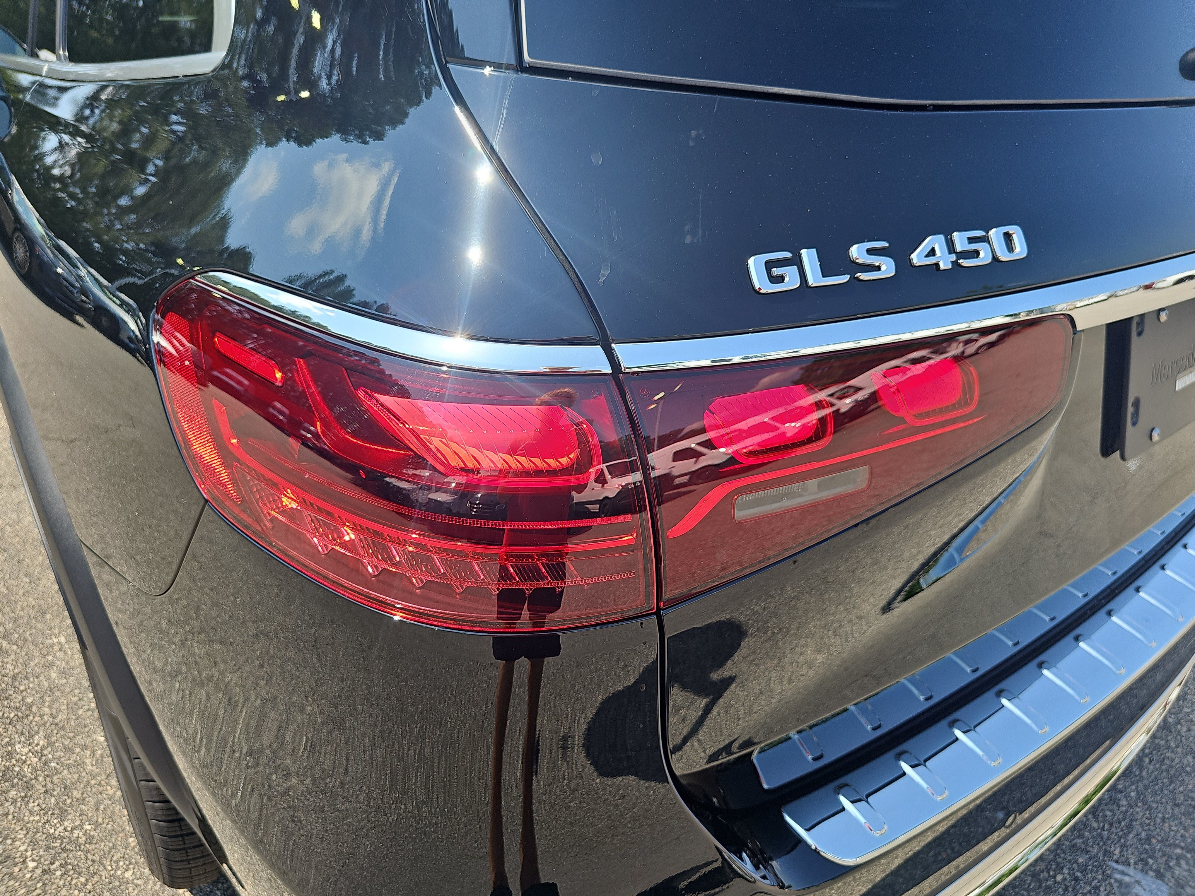 New 2026 Mercedes-Benz GLS 450 4MATIC image 37