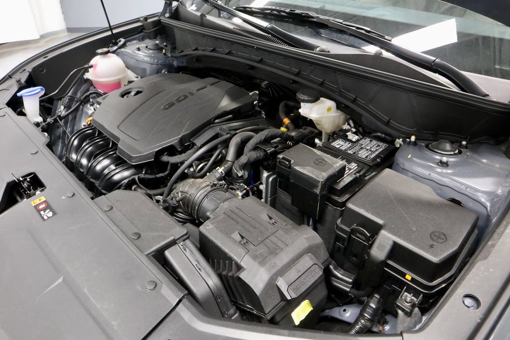 Certified 2025 Hyundai Tucson SEL AWD/4WD image 16