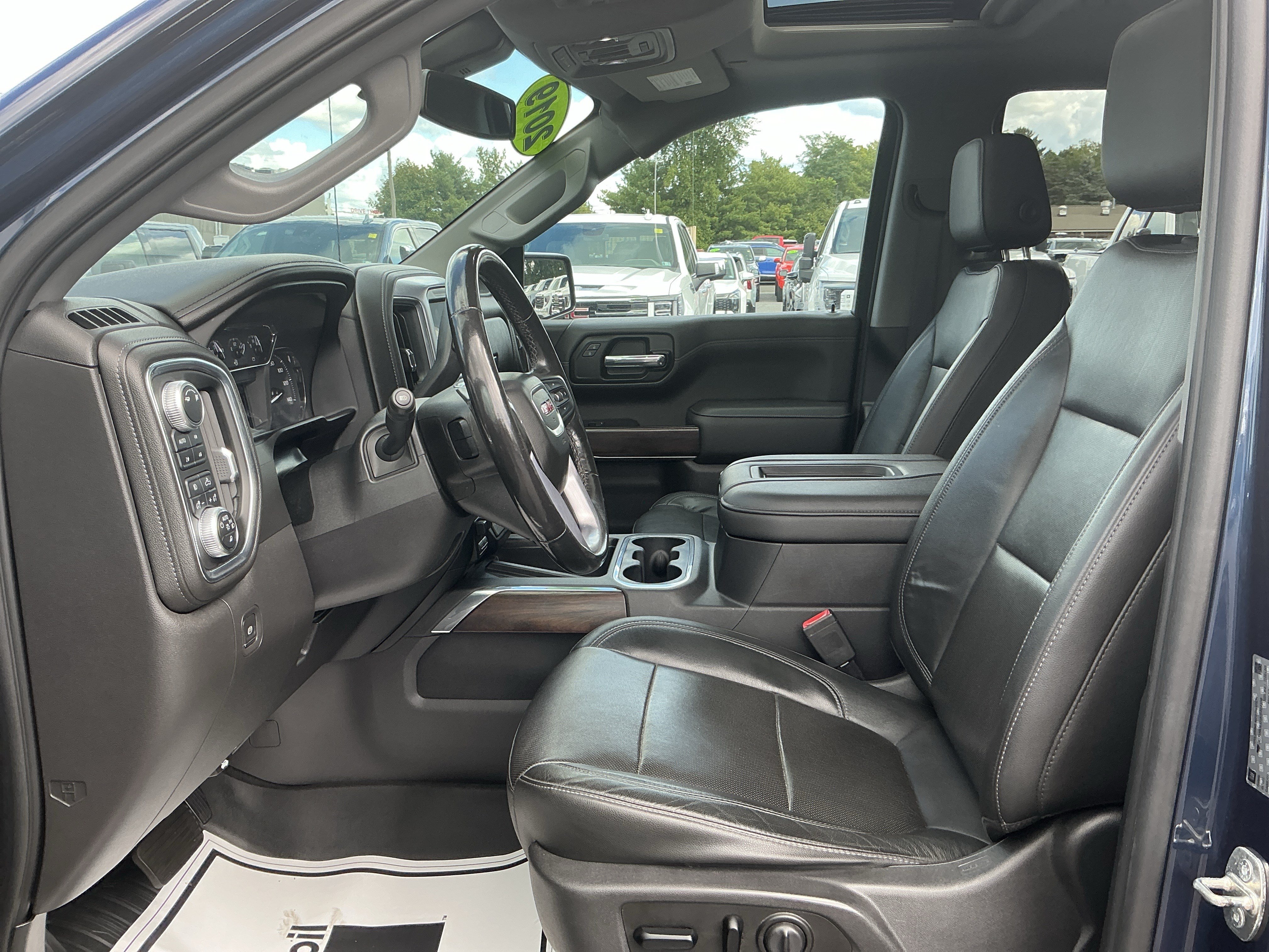 Used 2019 GMC Sierra 1500 SLT w/ SLT Premium Plus Package AWD/4WD image 15