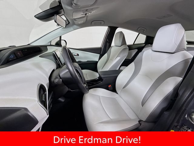 Certified 2022 Toyota Prius Prime XLE FWD image 5