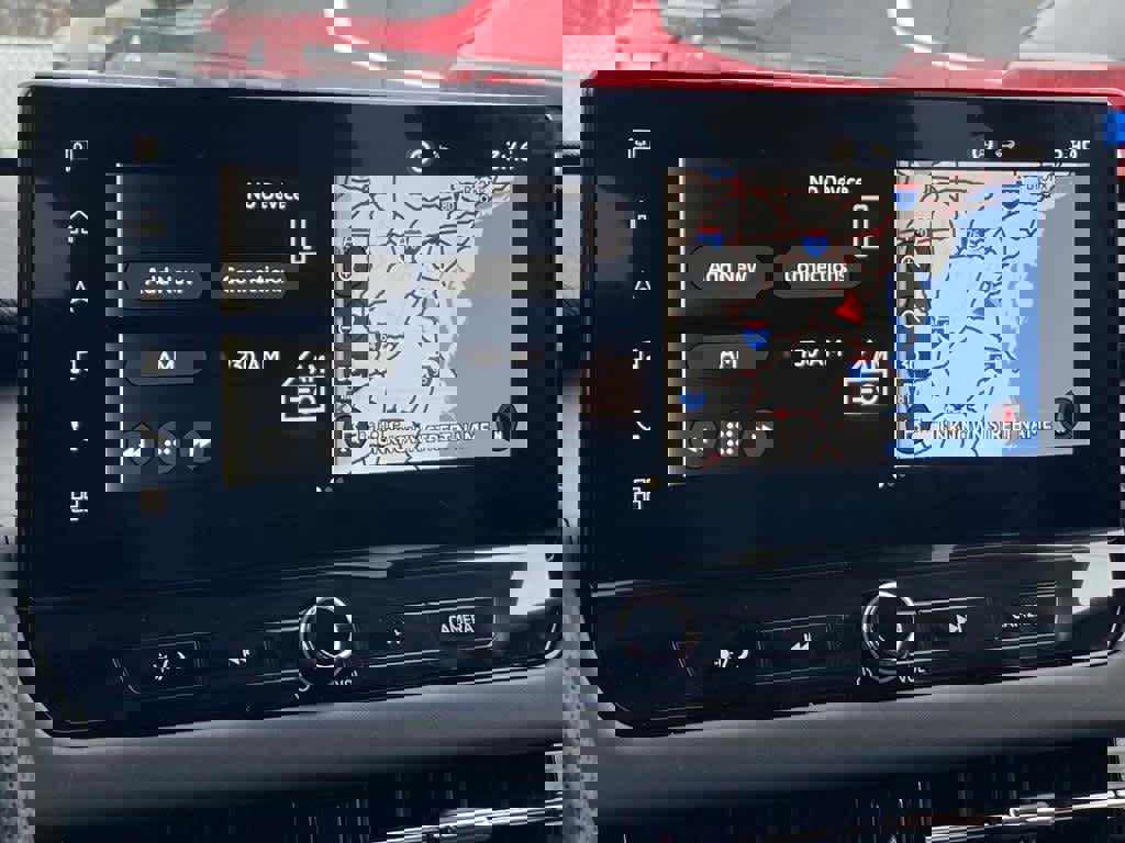 New 2025 Mitsubishi Outlander SE image 4