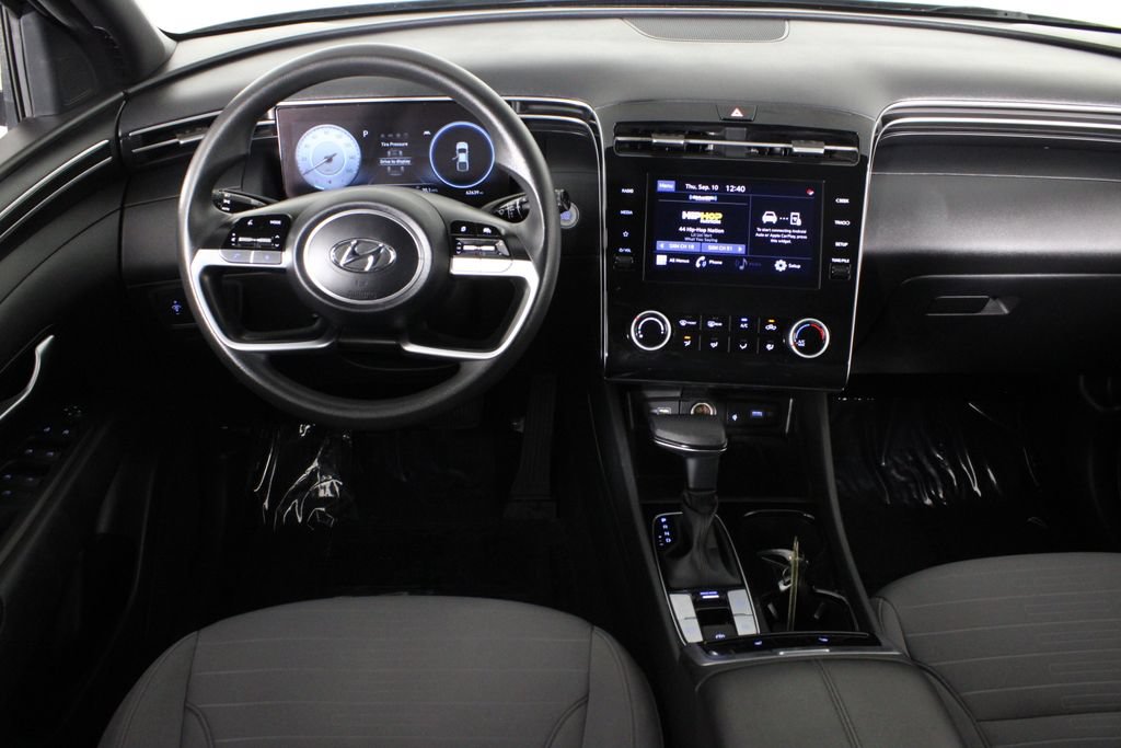 Certified 2022 Hyundai Santa Cruz SEL w/ Activity Package FWD image 8
