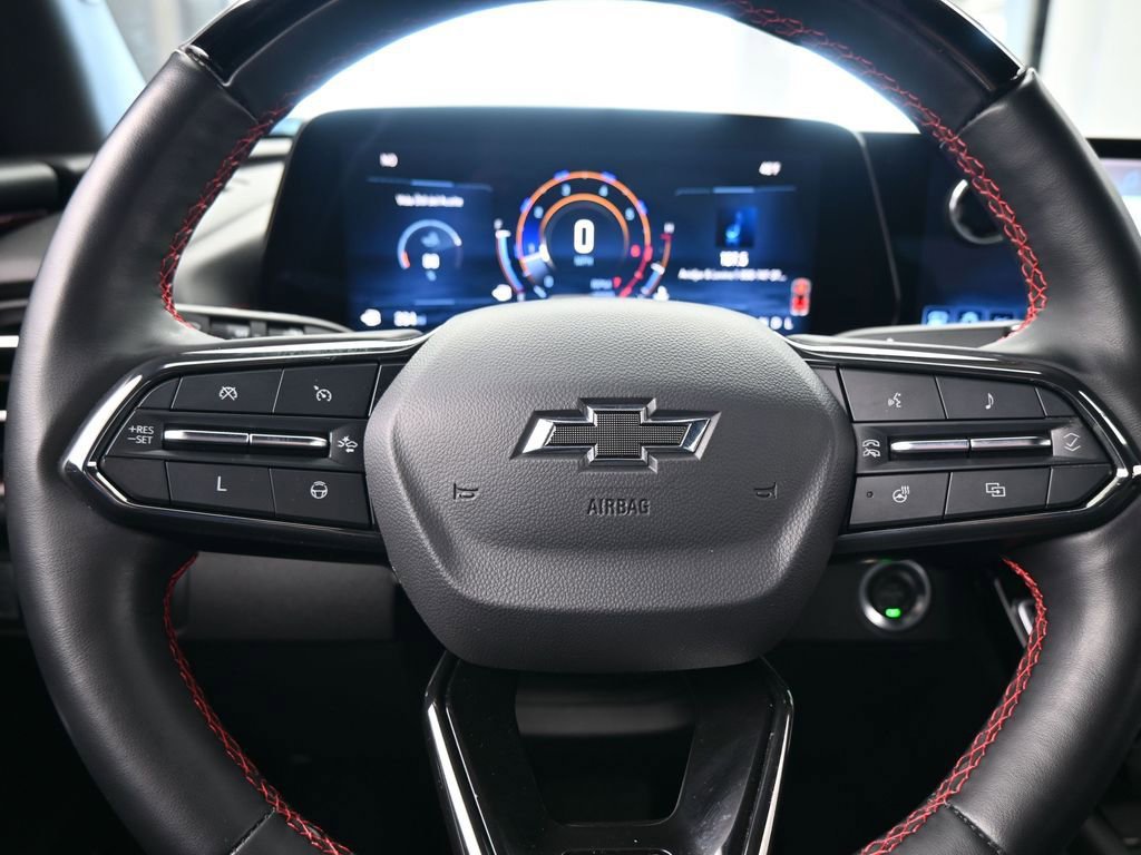 Used 2024 Chevrolet Traverse RS image 39