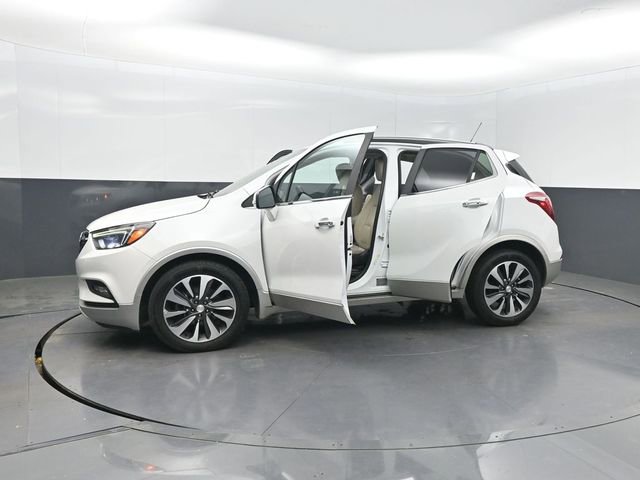 Used 2017 Buick Encore Essence FWD image 32