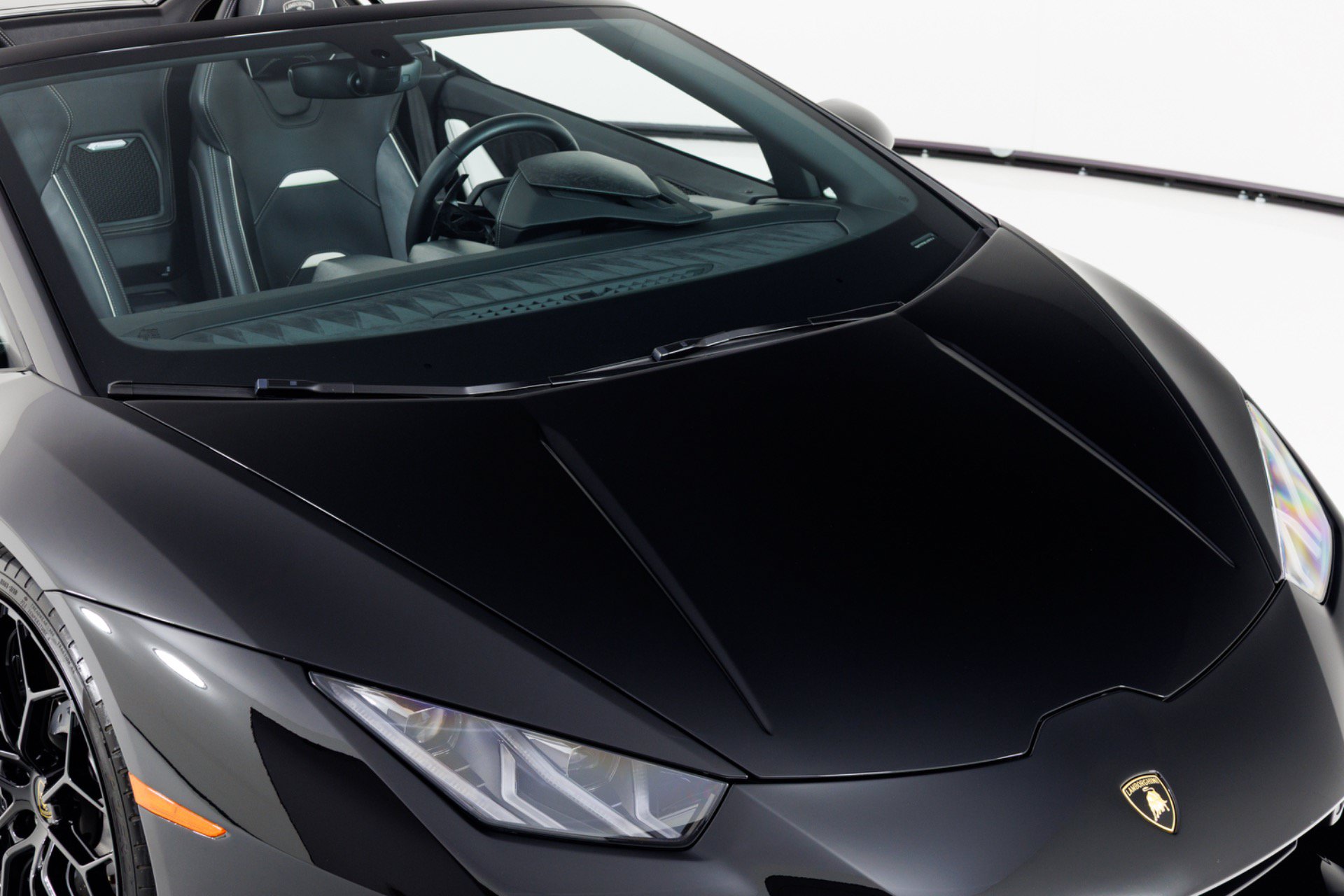 Used 2021 Lamborghini Huracan EVO RWD image 59