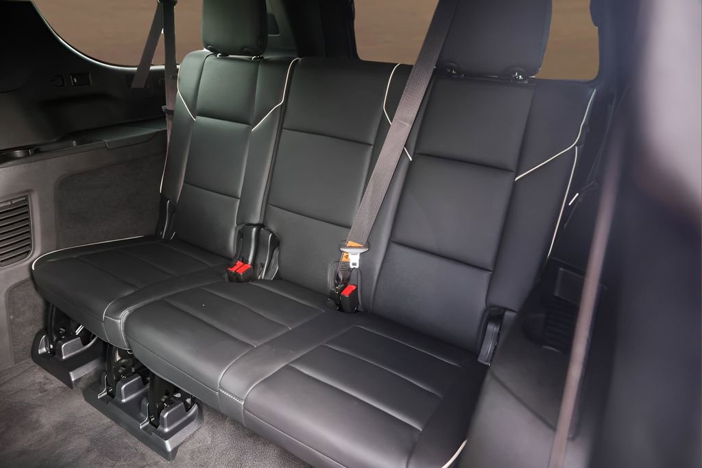 Certified 2022 Cadillac Escalade ESV Premium Luxury AWD/4WD image 27