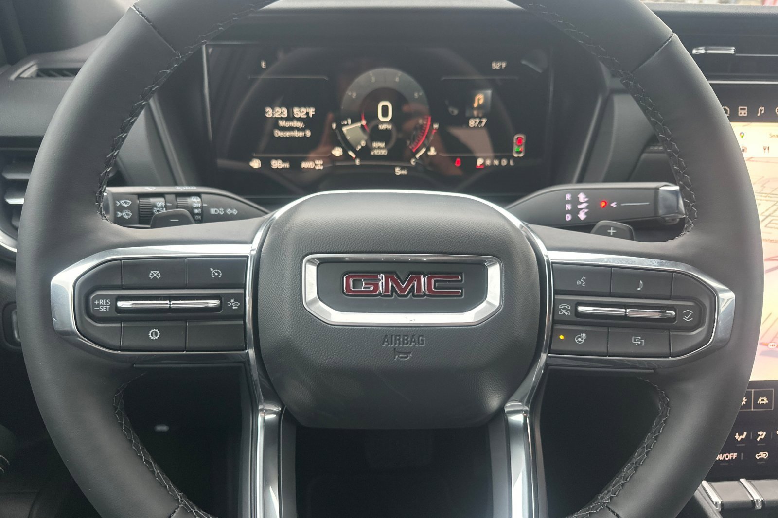 New 2025 GMC Terrain Elevation image 25