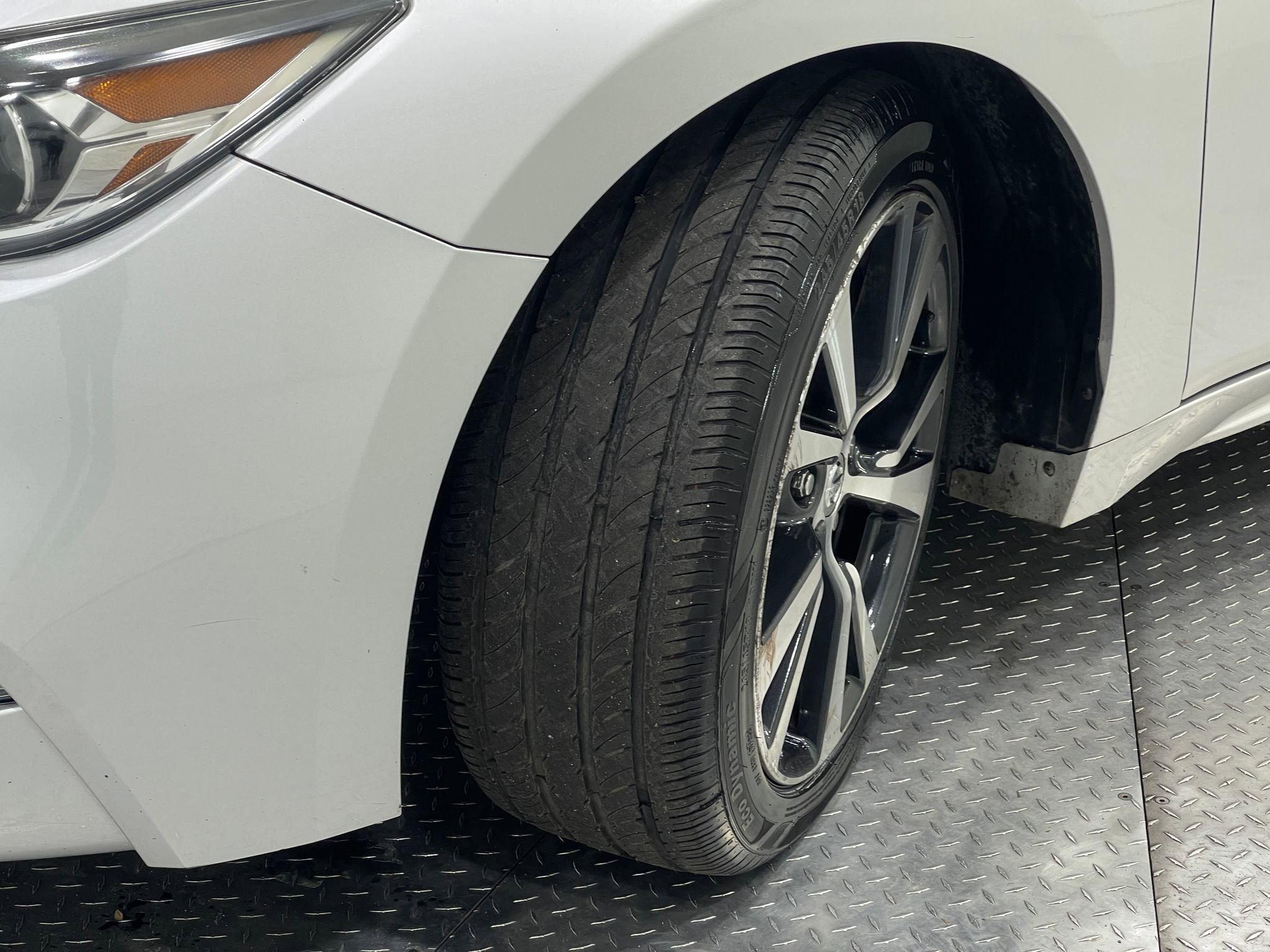 Used 2017 Nissan Maxima 3.5 SV image 35