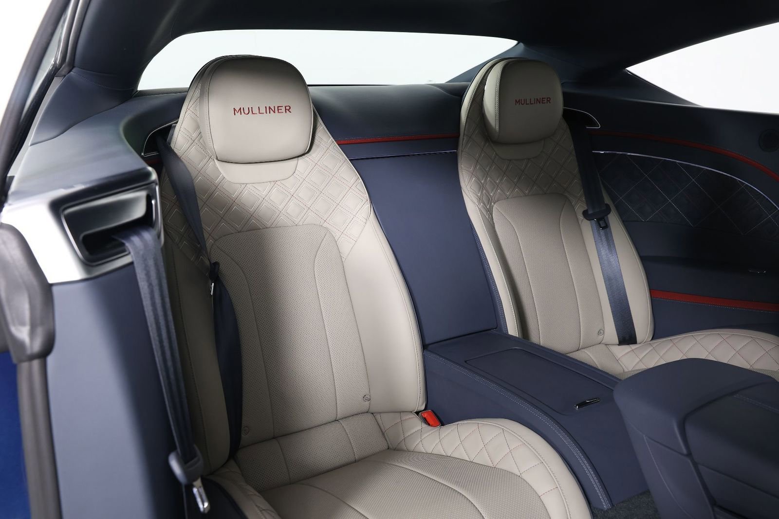 Used 2024 Bentley Continental GT Mulliner image 33