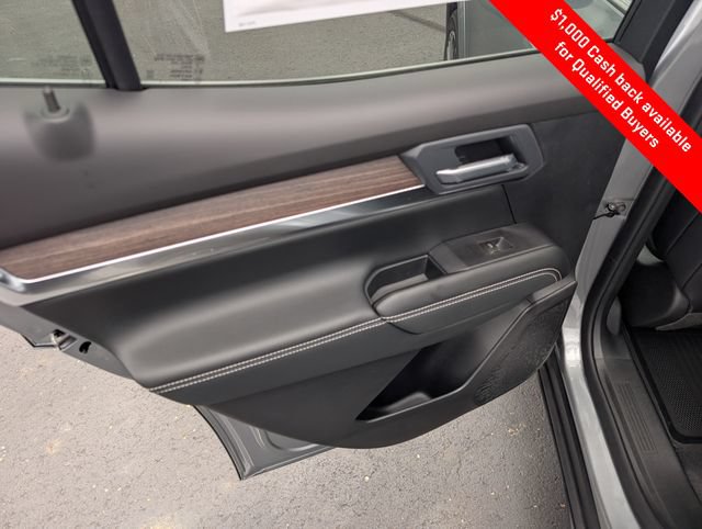 New 2026 GMC Terrain Denali w/ LPO, Black Badging Package AWD/4WD image 10