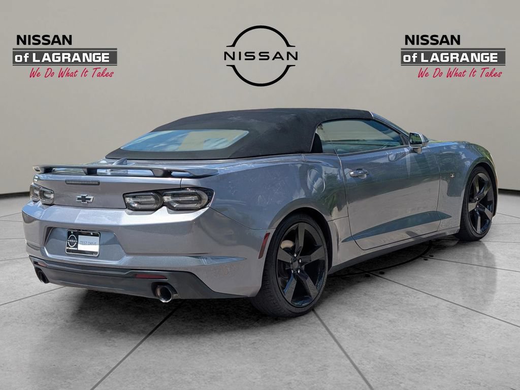 Used 2019 Chevrolet Camaro LT w/ RS Package RWD image 6