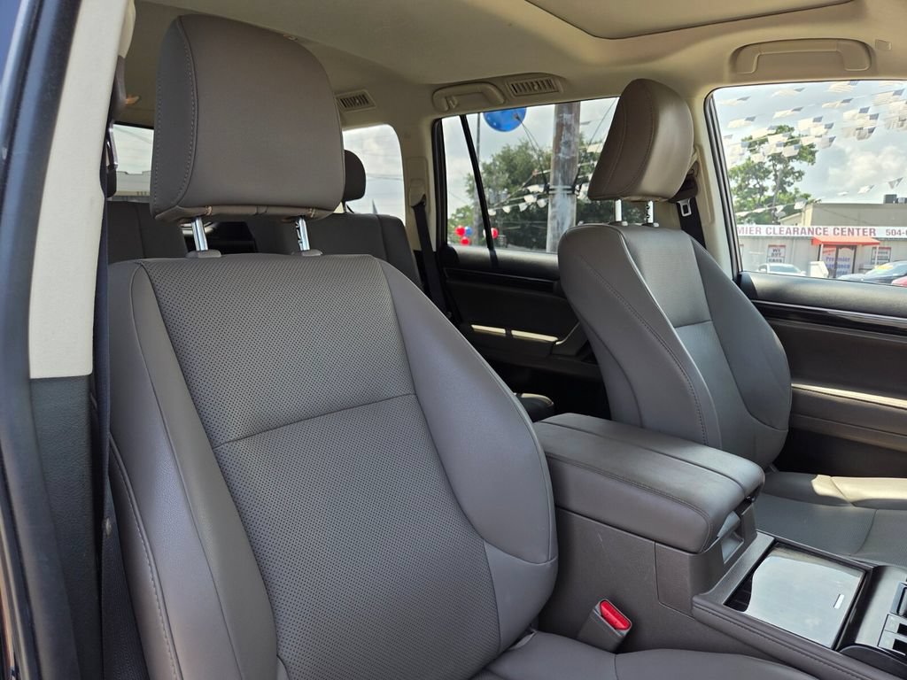 Used 2021 Lexus GX 460 Premium AWD/4WD image 31