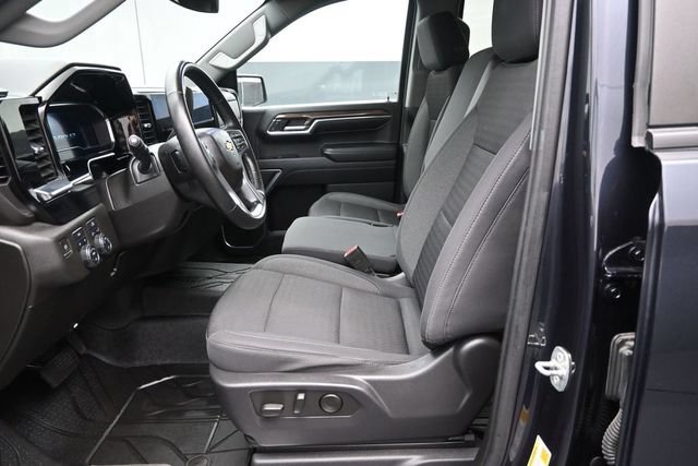Used 2023 Chevrolet Silverado 1500 LT AWD/4WD image 21