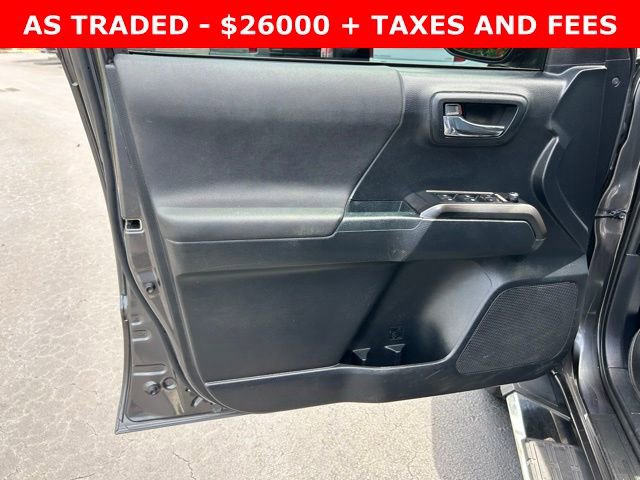 Used 2018 Toyota Tacoma TRD Sport RWD image 12