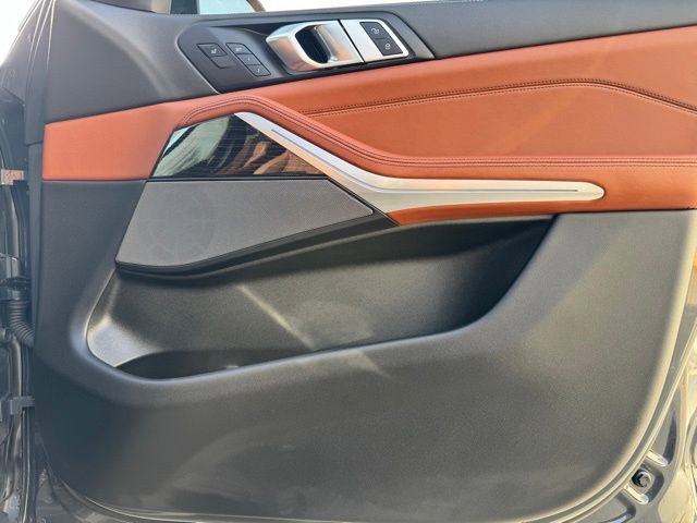 Certified 2026 BMW X7 M60i image 30