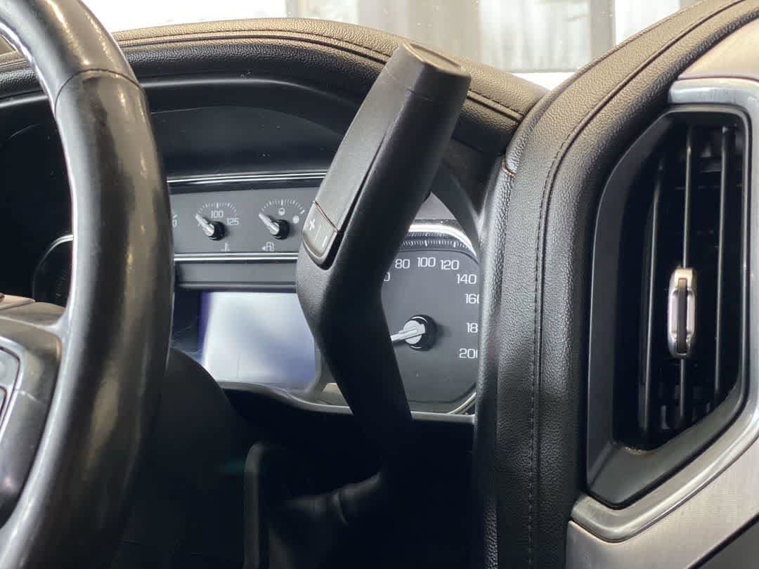 Used 2020 GMC Sierra 1500 SLE w/ X31 Off-Road Package AWD/4WD image 21