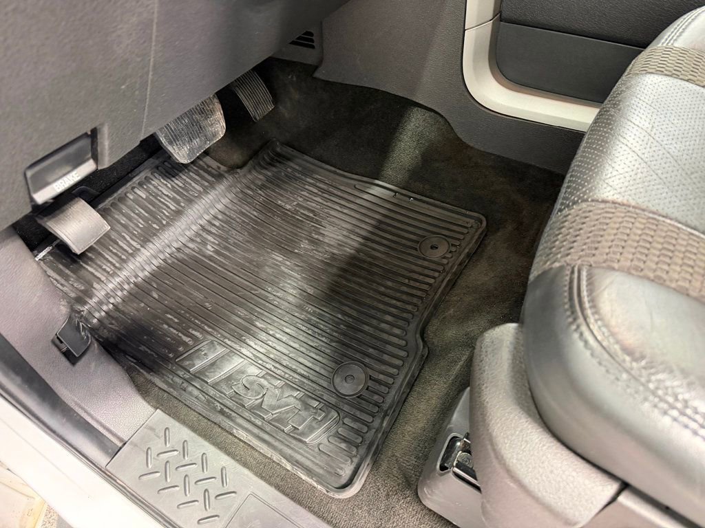 Used 2014 Ford F150 Raptor w/ Equipment Group 801A Luxury image 18