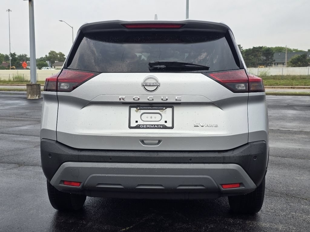 Used 2022 Nissan Rogue SV AWD/4WD image 13
