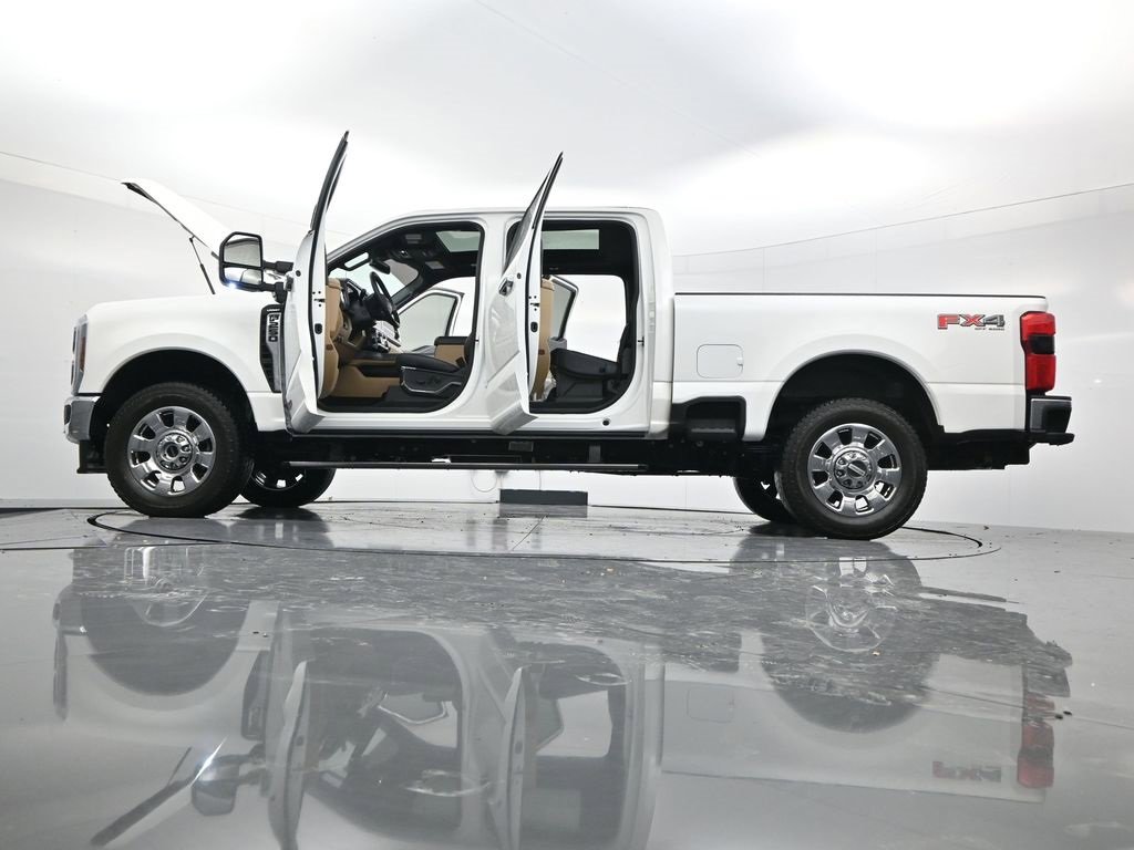 Used 2024 Ford F250 Lariat w/ Lariat Ultimate Package image 60