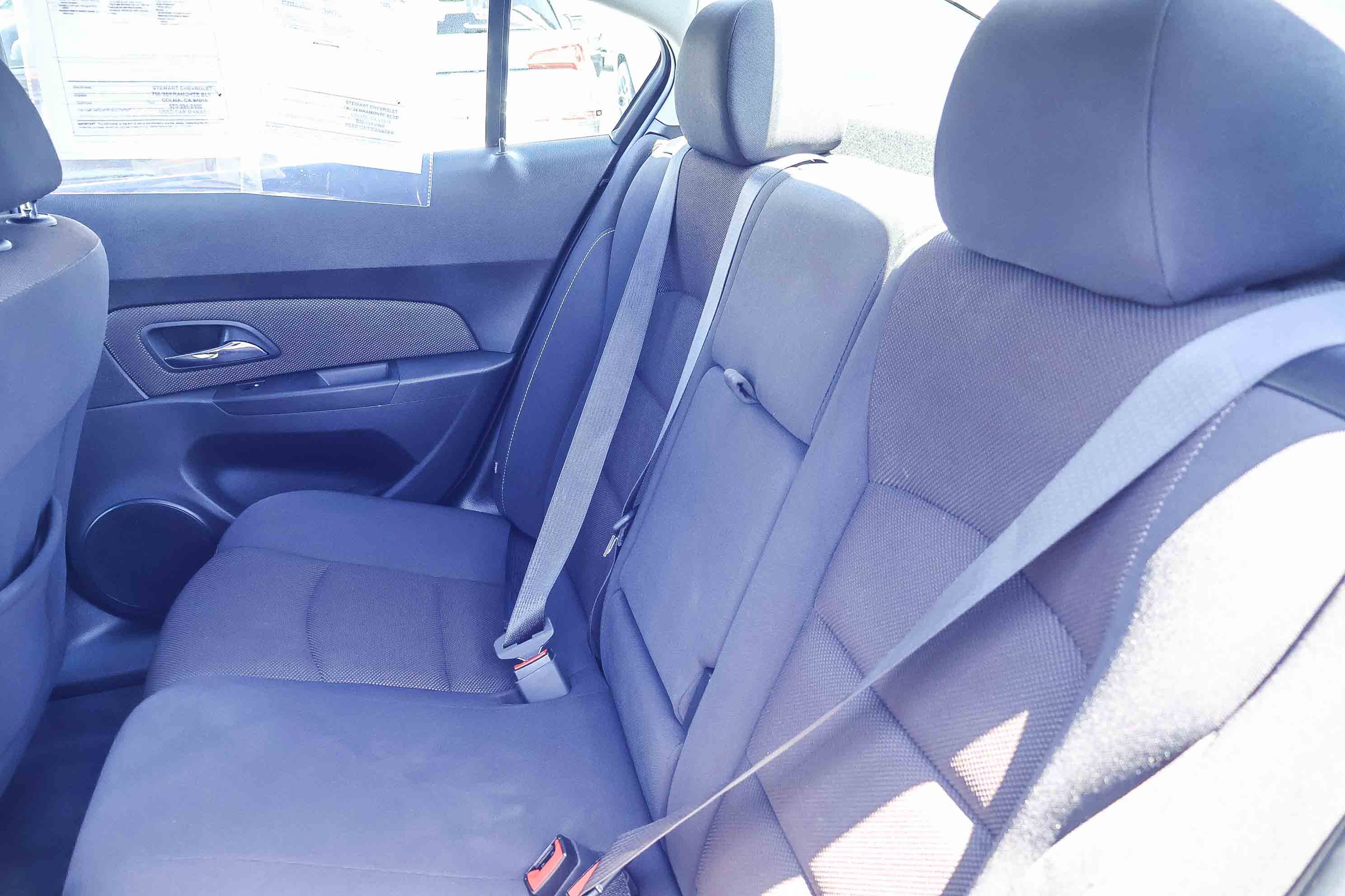 Used 2015 Chevrolet Cruze LT w/ Enhanced Safety Package FWD image 13