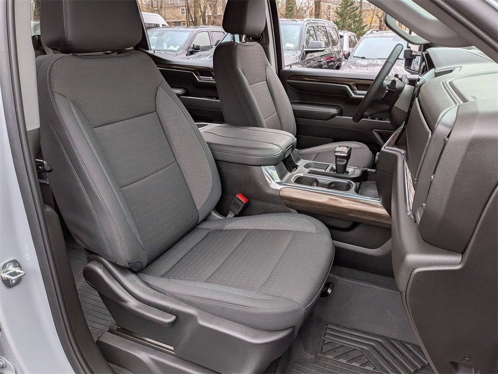 Used 2024 Chevrolet Silverado 1500 RST w/ Z71 Off-Road Package image 24