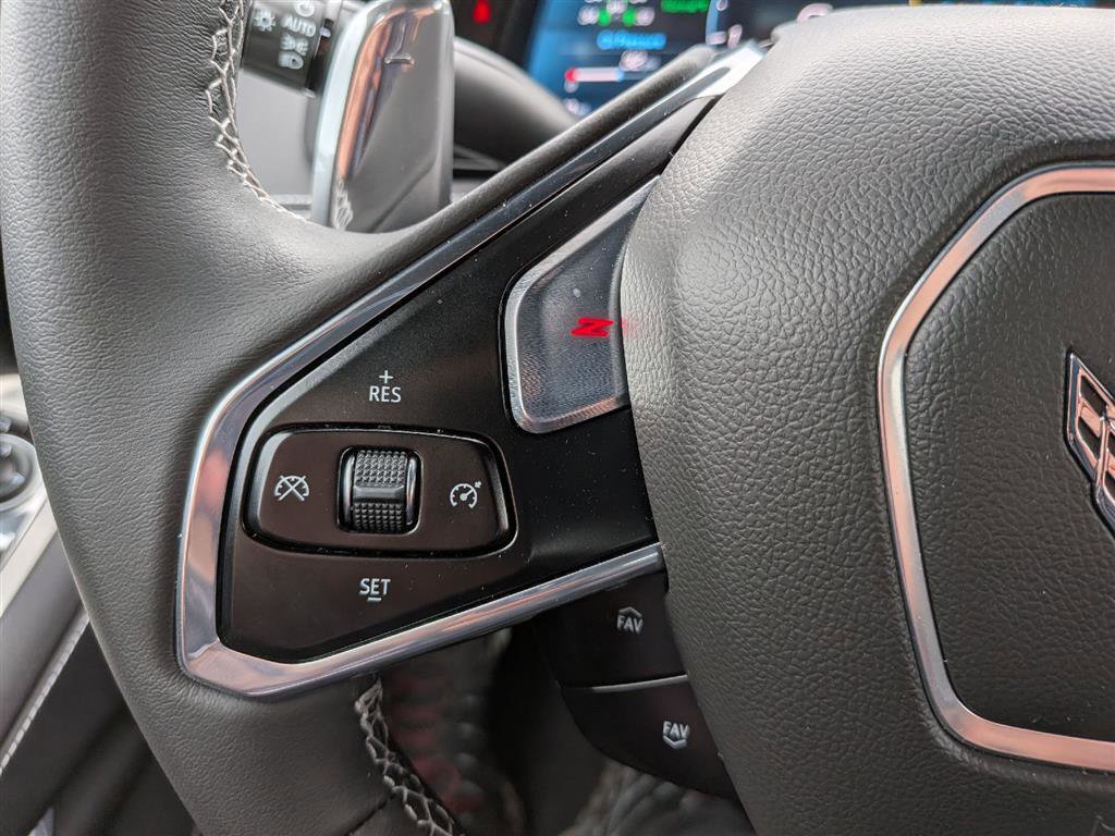 Used 2023 Chevrolet Corvette Stingray Coupe w/ 1LT RWD image 19