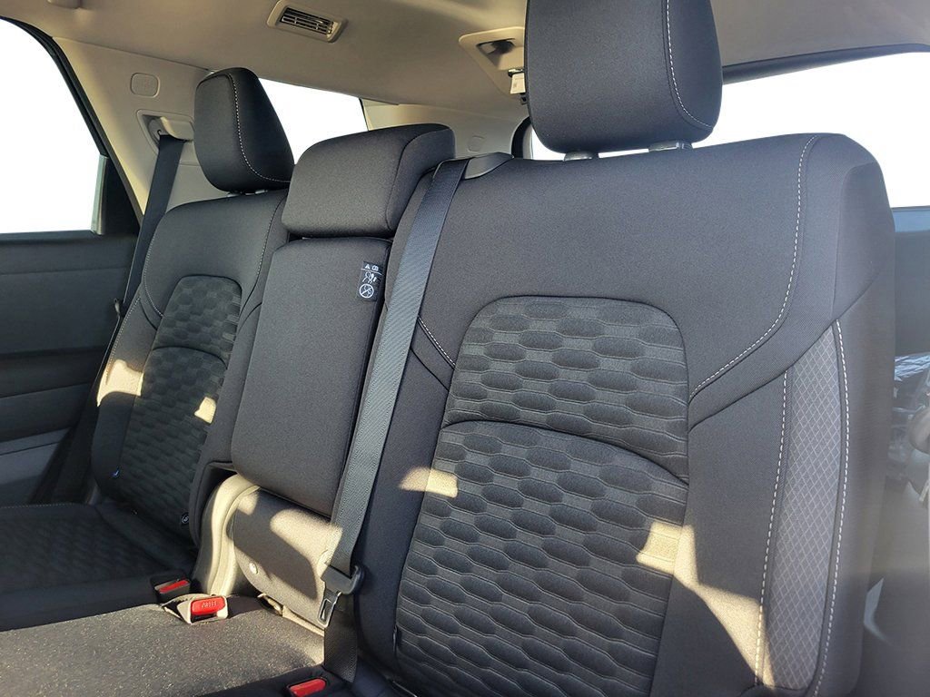New 2025 Nissan Pathfinder SV image 24