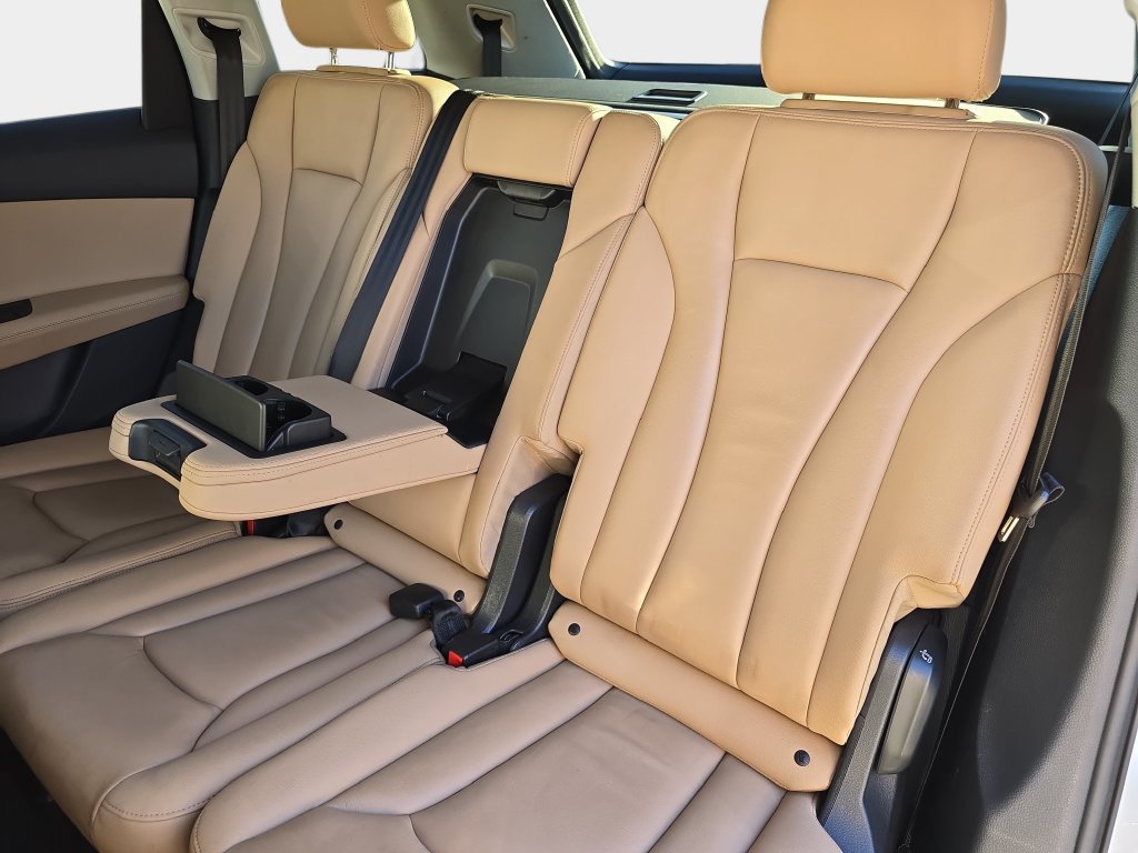 Certified 2023 Audi Q7 2.0T Premium Plus w/ Premium Plus Package AWD/4WD image 15