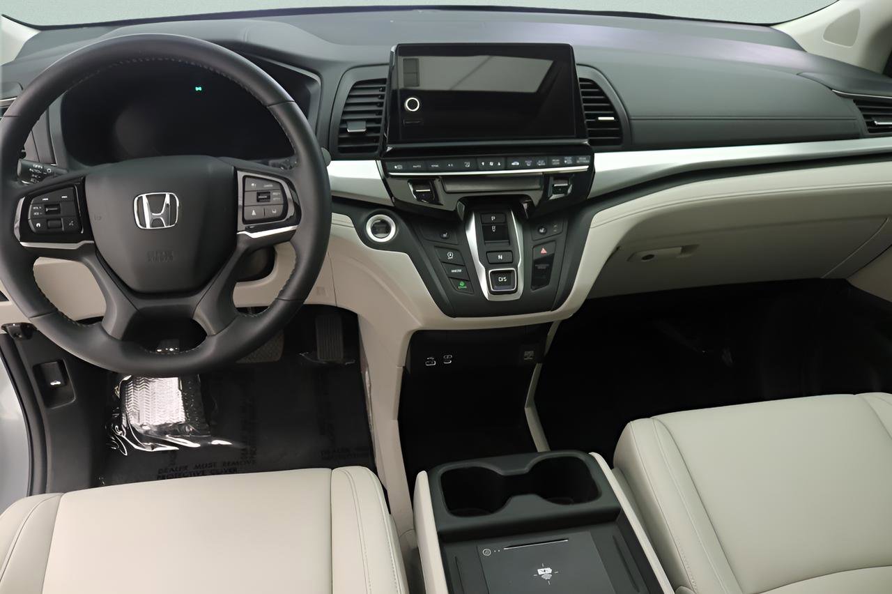 Used 2025 Honda Odyssey EX-L image 7