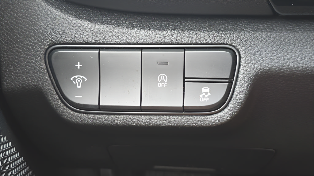 Used 2024 Kia Seltos S AWD/4WD image 26