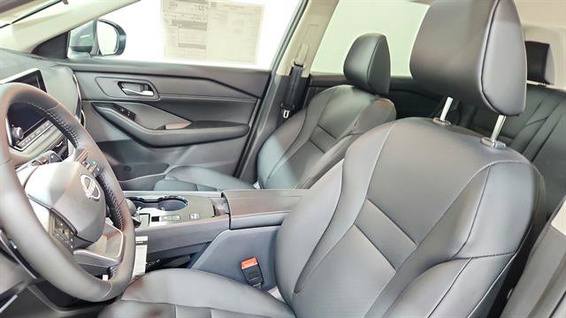 New 2026 Nissan Rogue SV w/ SV Premium Package image 11
