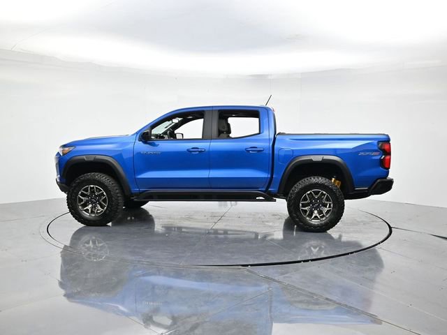 Used 2024 Chevrolet Colorado ZR2 w/ Technology Package AWD/4WD image 7