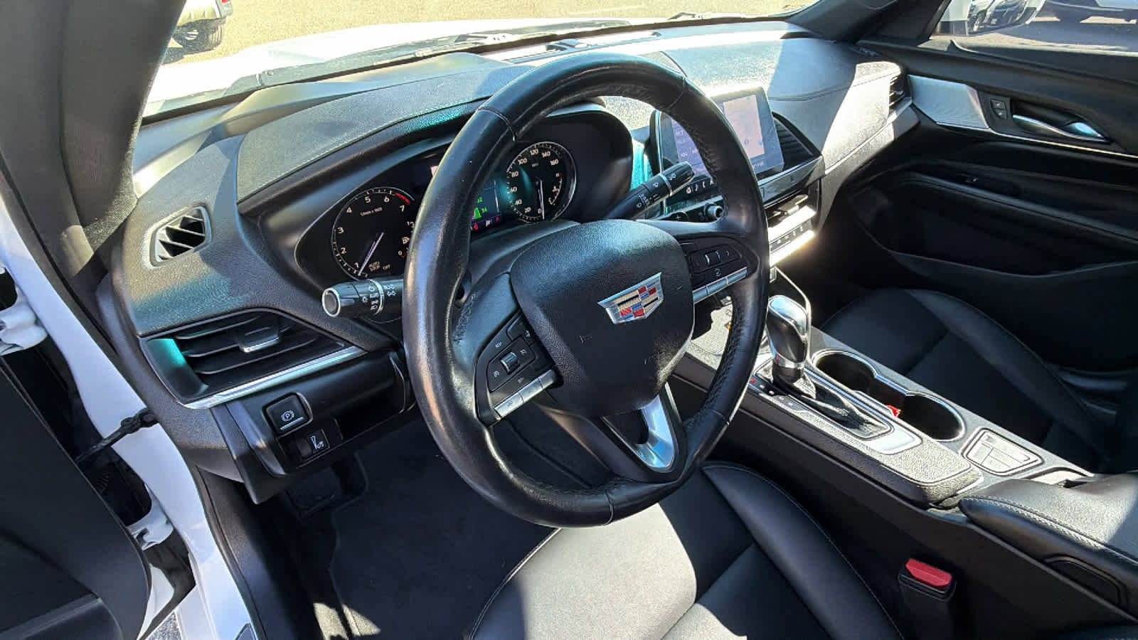 Used 2020 Cadillac CT4 Luxury w/ Sun And Sound Package RWD image 10