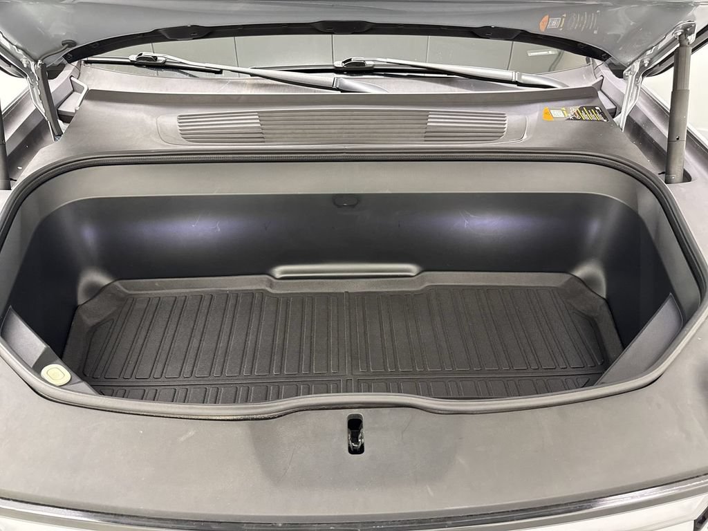 Used 2024 Rivian R1T Adventure AWD/4WD image 19