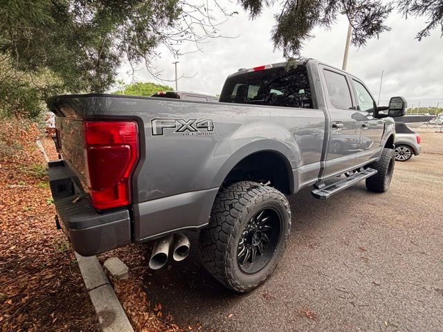 Used 2022 Ford F250 Lariat w/ Black Appearance Package image 8
