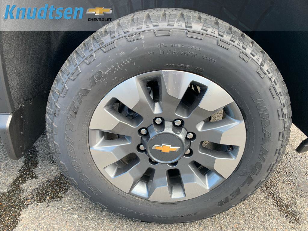 New 2026 Chevrolet Silverado 2500 Custom w/ Custom Value Package AWD/4WD image 9