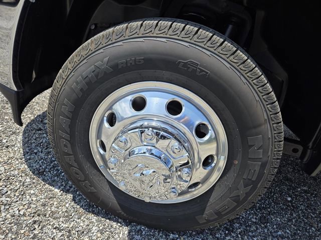 New 2025 RAM 3500 Tradesman w/ Chrome Appearance Group image 9