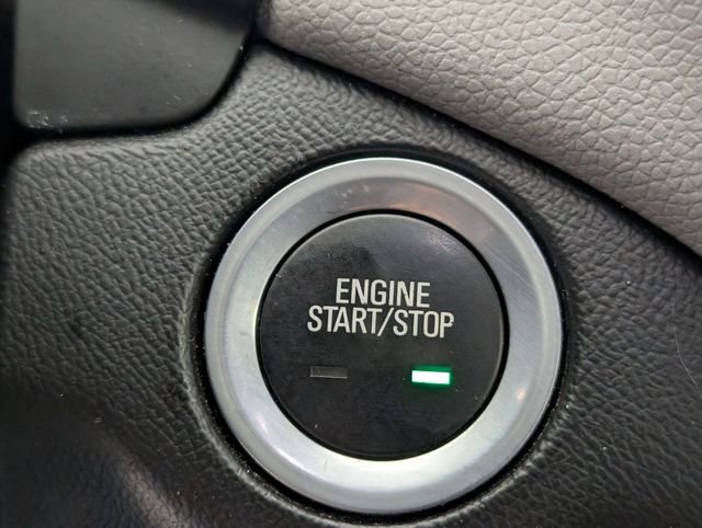 Used 2018 Chevrolet Equinox LS image 22