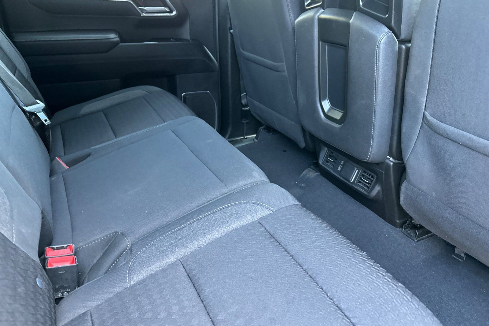 Used 2024 Chevrolet Silverado 1500 LT w/ Protection Package image 18