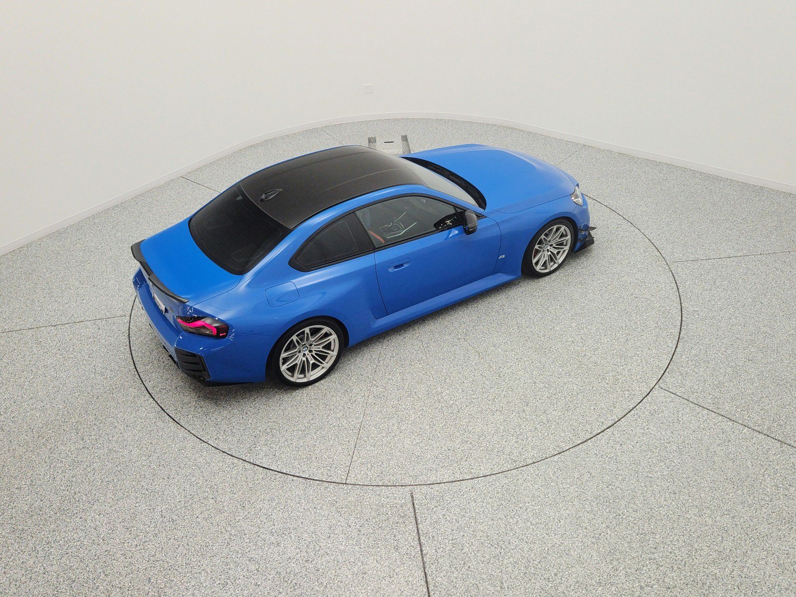 Used 2025 BMW M2 w/ Lighting Package RWD image 13