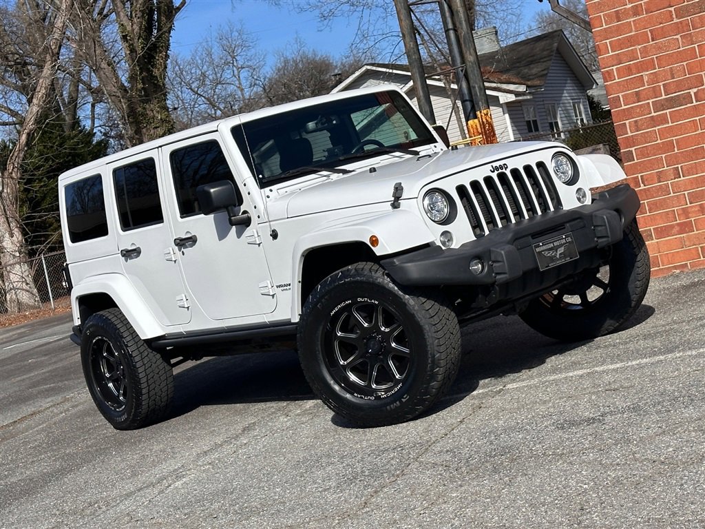 Used 2017 Jeep Wrangler Unlimited Sahara image 22