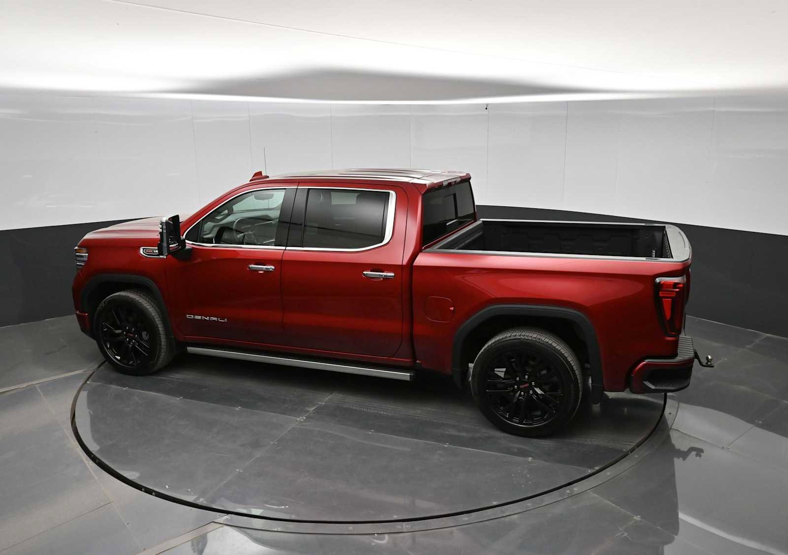 Used 2024 GMC Sierra 1500 Denali w/ Denali Reserve Package image 27