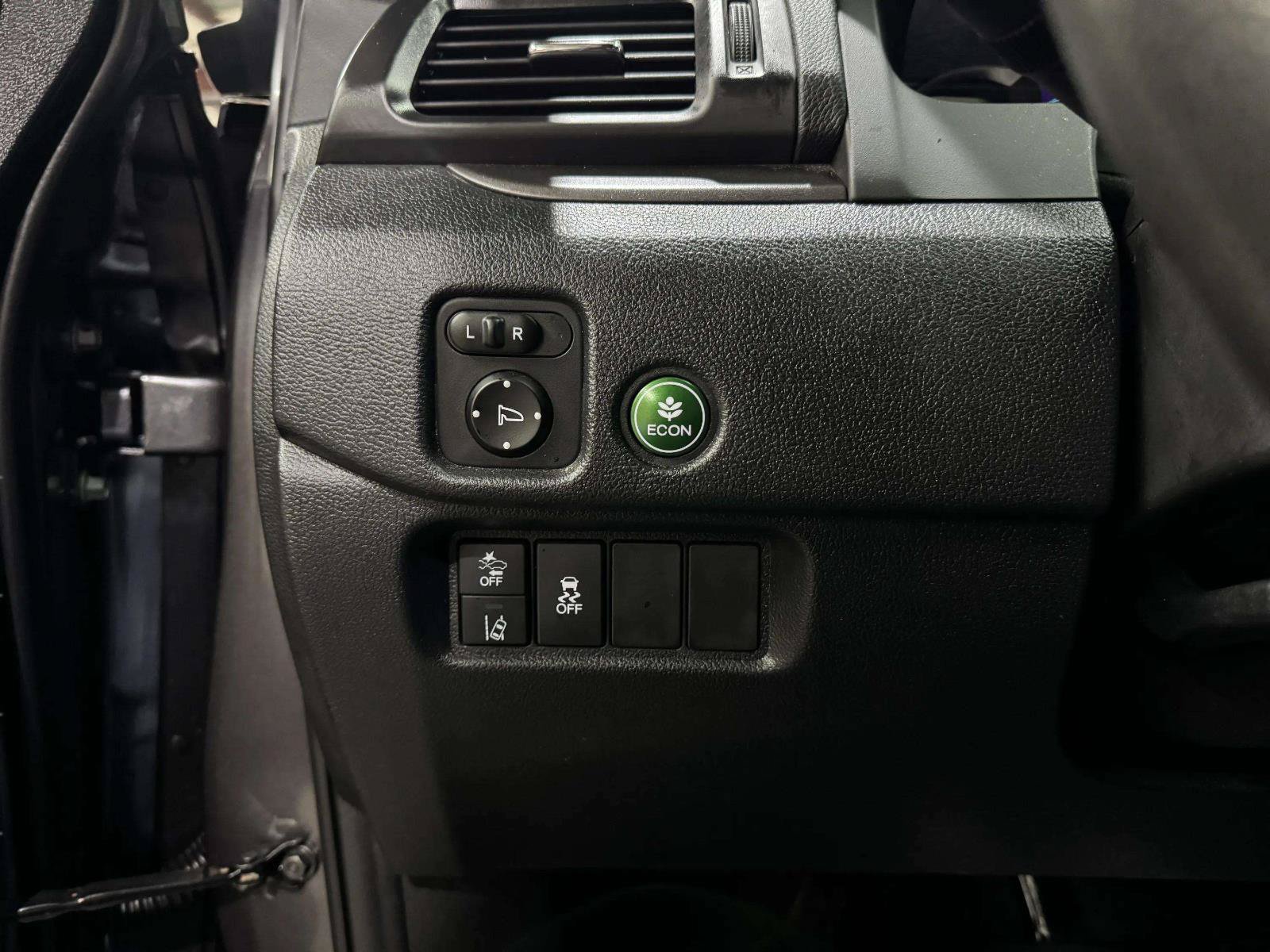 Used 2021 Honda Passport Sport image 25