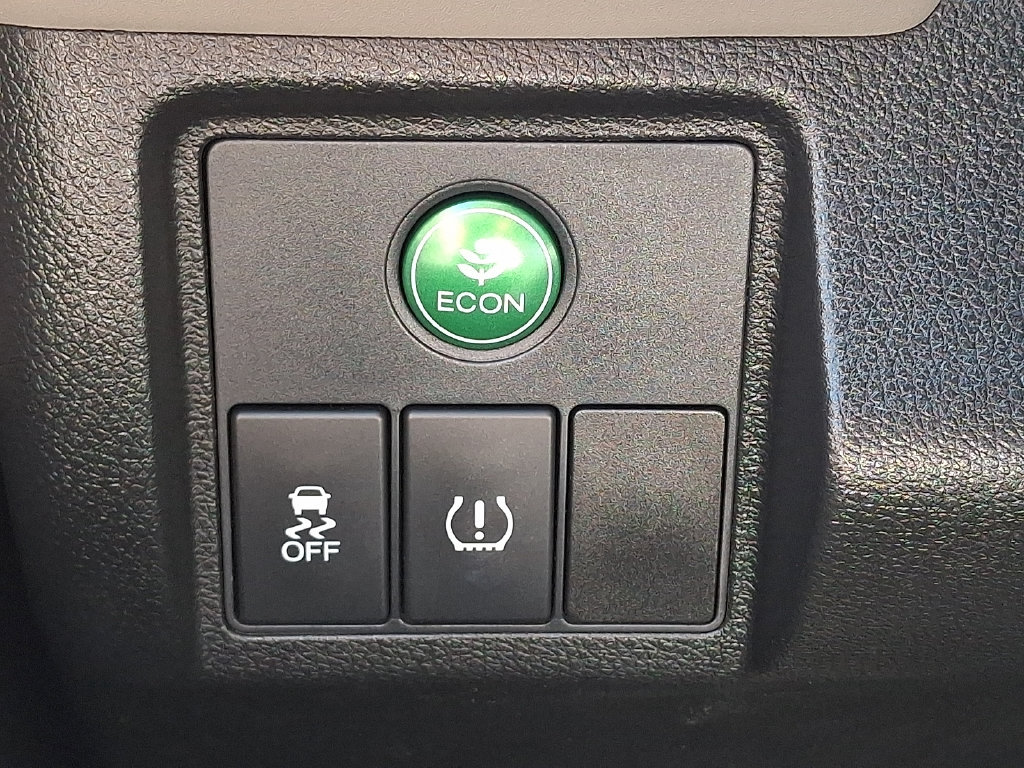 Used 2016 Honda HR-V EX image 25