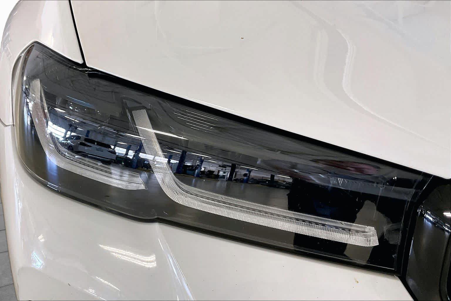 Used 2023 BMW 530e w/ M Sport Package RWD image 25
