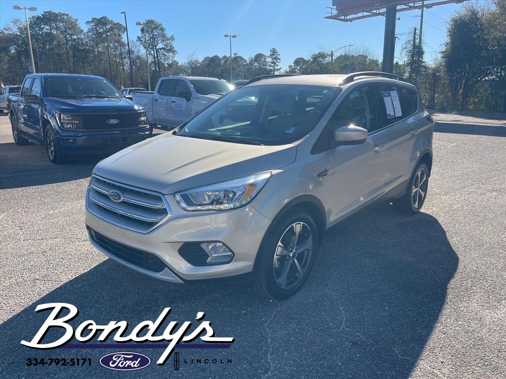 Used 2018 Ford Escape SEL image 4