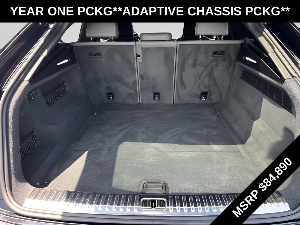 Used 2019 Audi Q8 Prestige w/ Adaptive Chassis Package AWD/4WD image 30