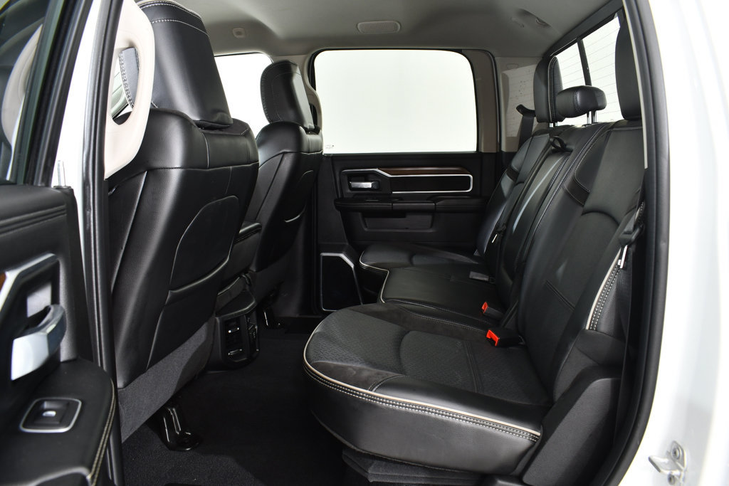 Used 2024 RAM 2500 Laramie AWD/4WD image 16
