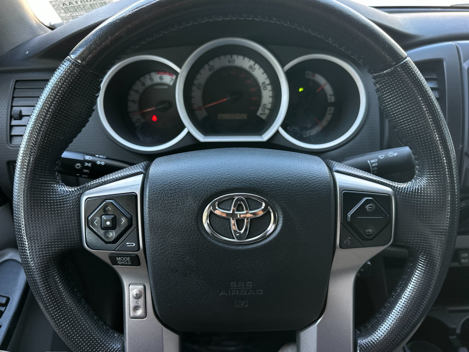 Used 2014 Toyota Tacoma 2WD Access Cab w/ Convenience Package image 18